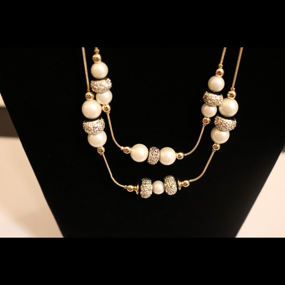 Dillard’s Jewelry - New w tags Dillard’s pearl & silver layer necklace